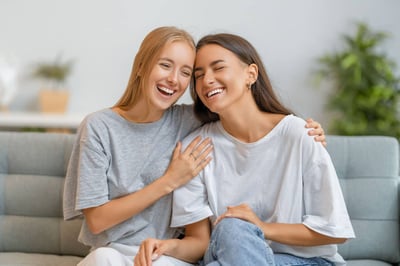 two Hatch egg donors posing for photo