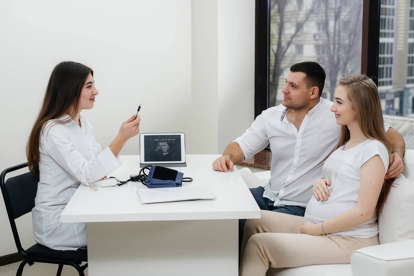 surrogate qualifications